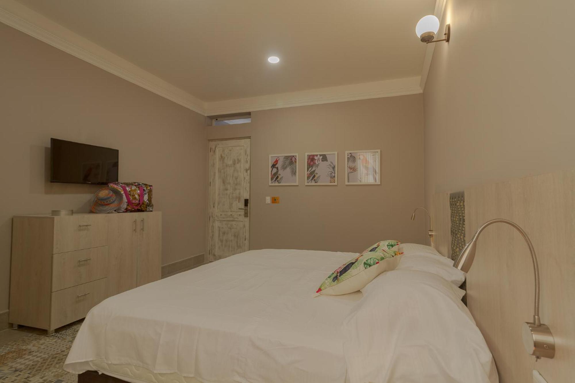 Casa Avelina Boutique Hostel 圣玛尔塔 外观 照片